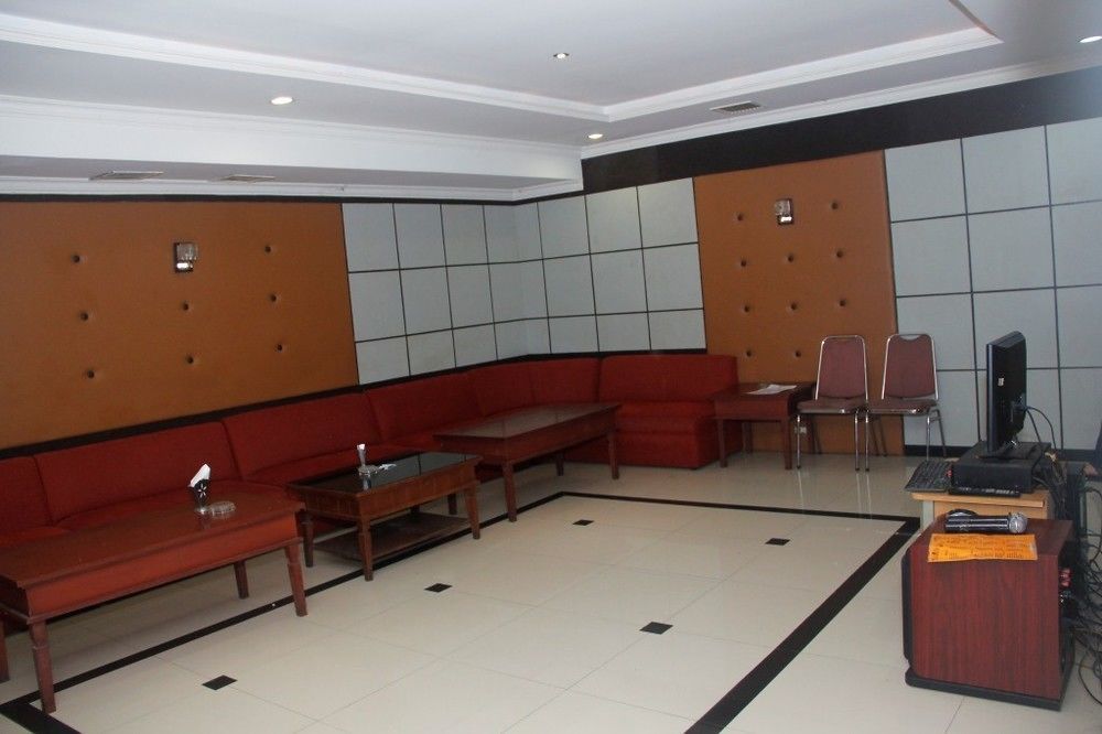 Hotel Parama Puncak Esterno foto
