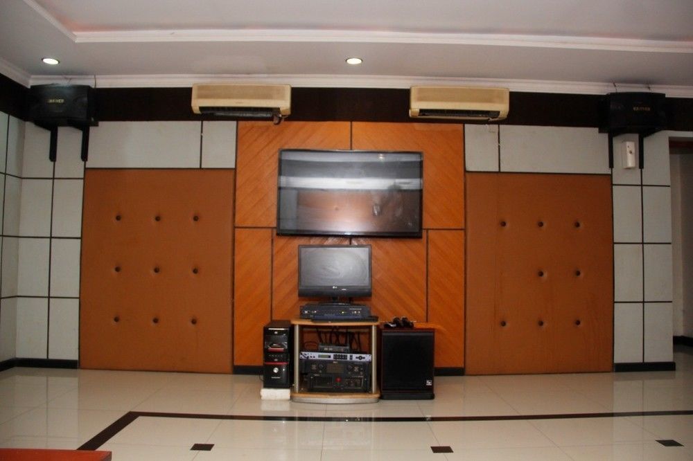Hotel Parama Puncak Esterno foto