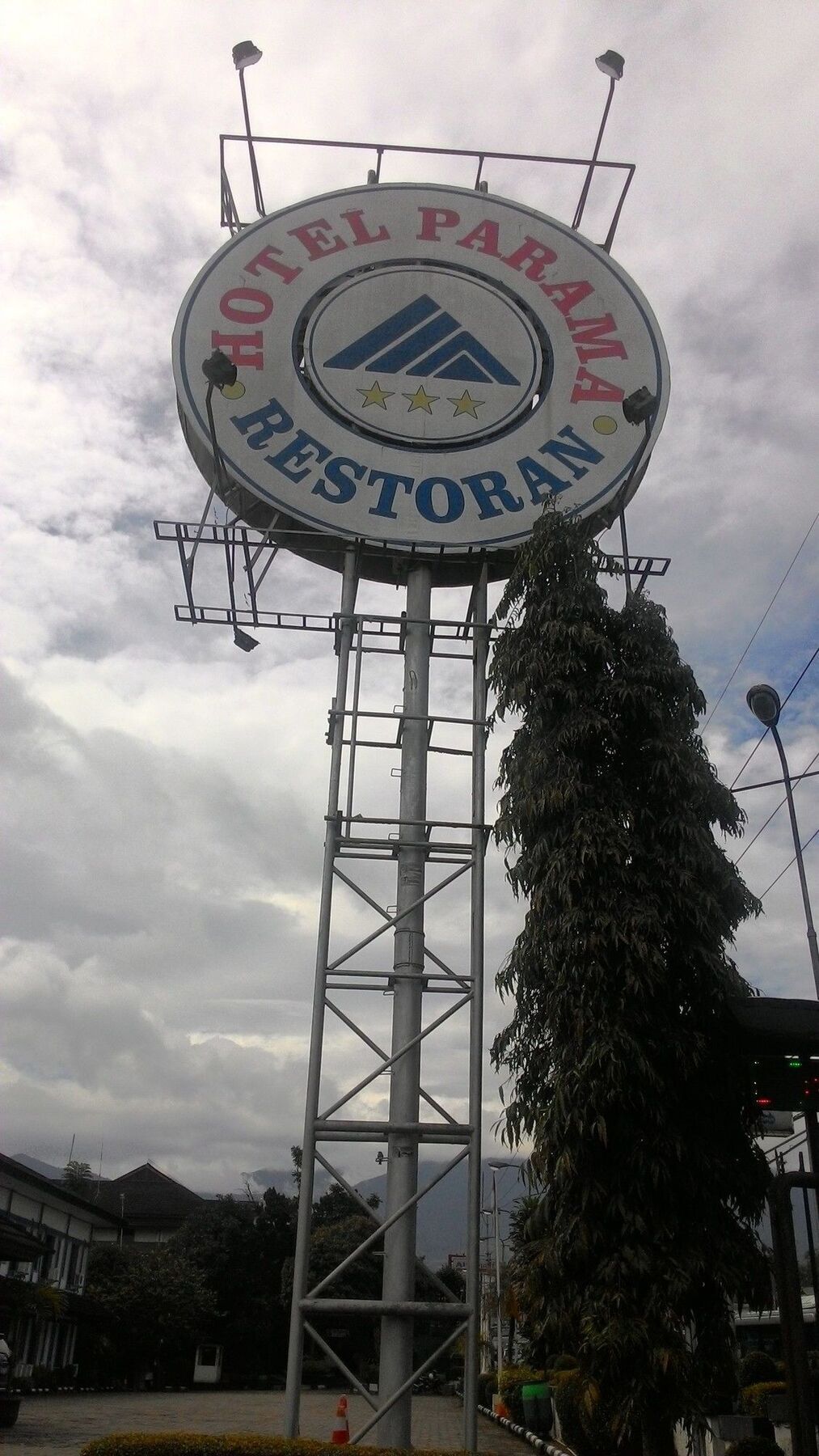 Hotel Parama Puncak Esterno foto