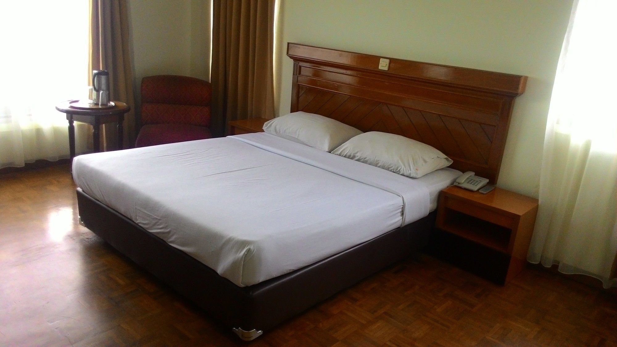 Hotel Parama Puncak Esterno foto